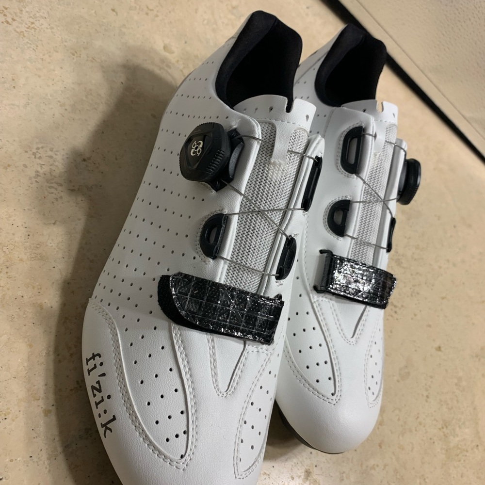 NWT fizik women’s cycling / racing/ spinning shoes 🚵‍♀️ - Picture 3 of 9